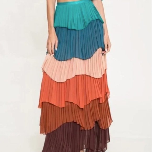 L'Atiste by Amy Dresses & Skirts - SOLD—L'Atiste by Amy Pleated Boho Tier Ruffle Maxi Skirt -- Size Small
